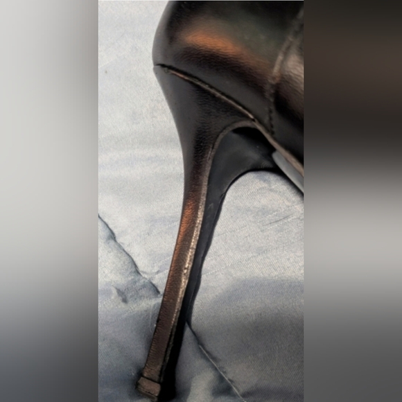 YSL Yves Saint Laurent Black Ankle Boots With Original Box - Picture 12 of 16